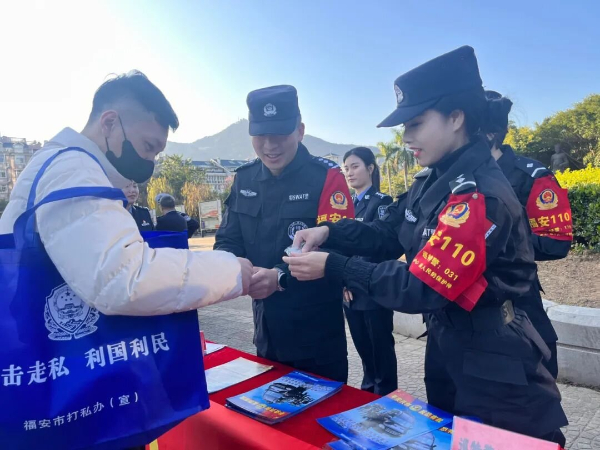 20240221  福安公安巡特警：春节巡防不停歇 守护平安福安城3.jpg